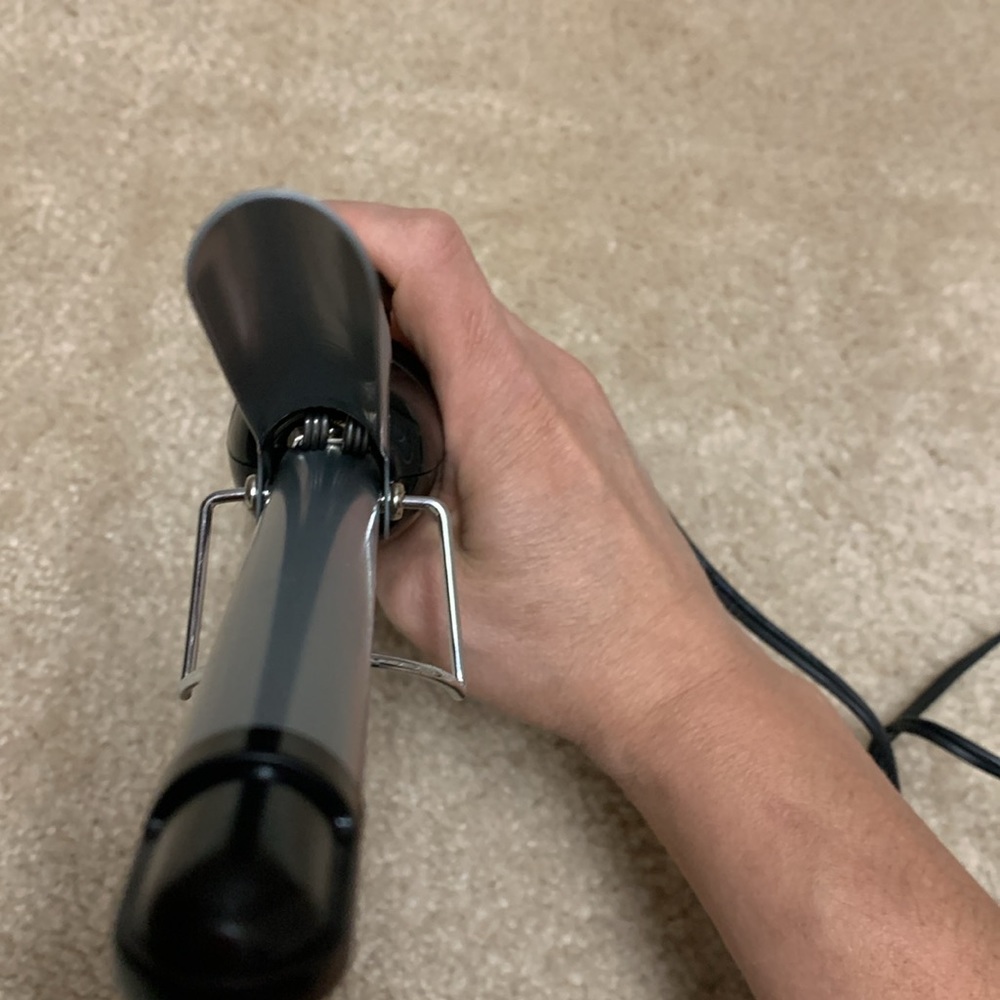 Revlon Curling Iron - Picture 4 of 4
